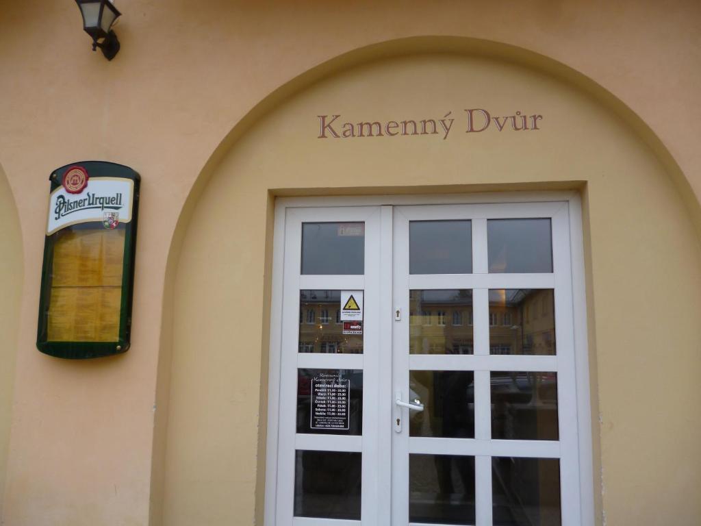 Pension Kamenny Dvur Marianske Lazne Exterior photo
